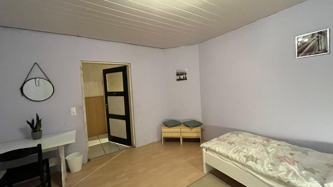 Monteure, Ganzes Haus, Schwarzheide, Haus 1 Apartman Kültér fotó