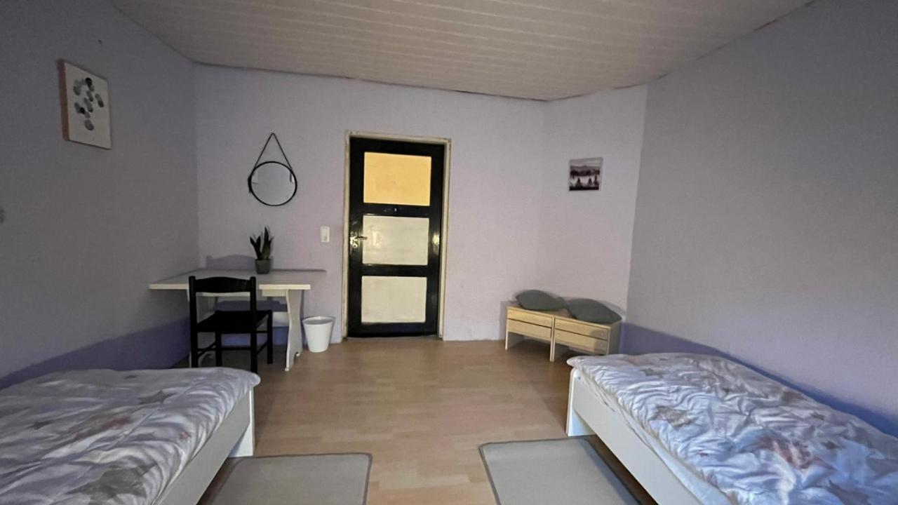 Monteure, Ganzes Haus, Schwarzheide, Haus 1 Apartman Kültér fotó