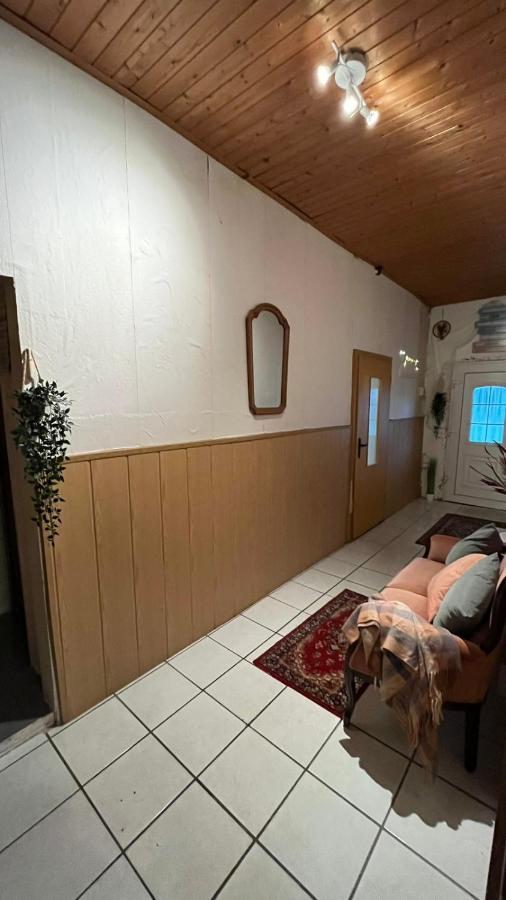 Monteure, Ganzes Haus, Schwarzheide, Haus 1 Apartman Kültér fotó