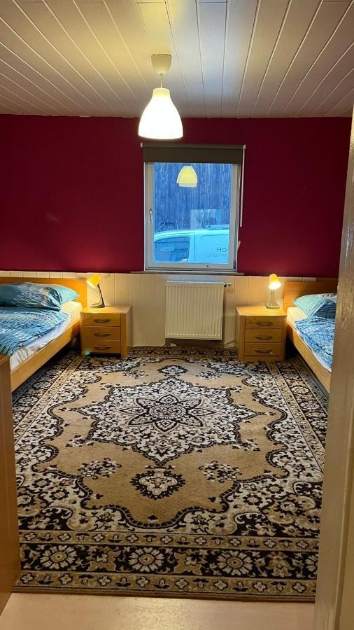 Monteure, Ganzes Haus, Schwarzheide, Haus 1 Apartman Kültér fotó