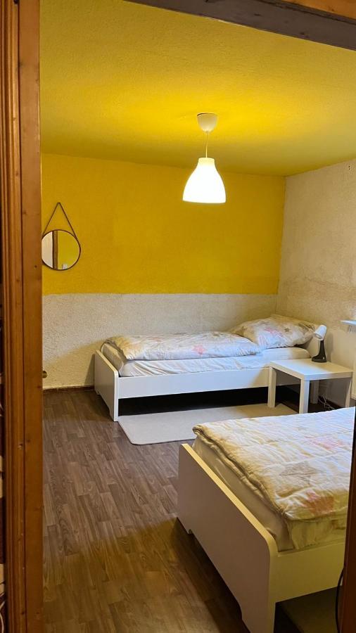 Monteure, Ganzes Haus, Schwarzheide, Haus 1 Apartman Kültér fotó