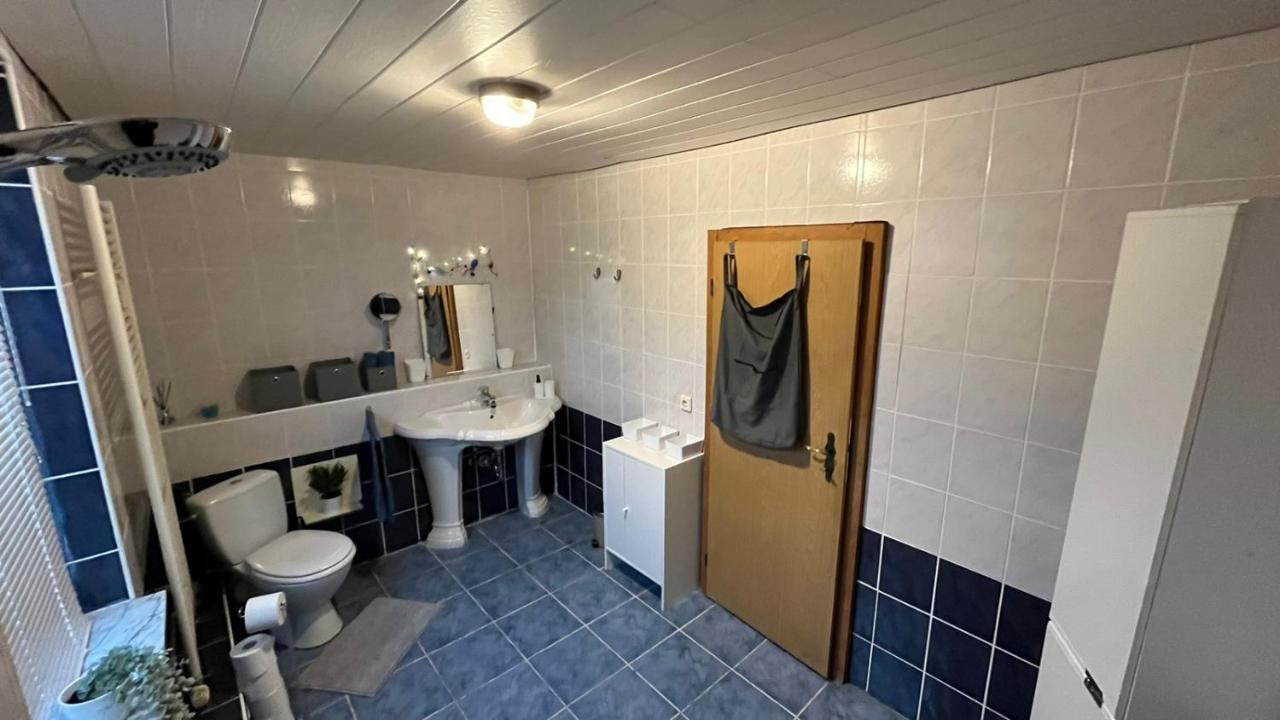 Monteure, Ganzes Haus, Schwarzheide, Haus 1 Apartman Kültér fotó