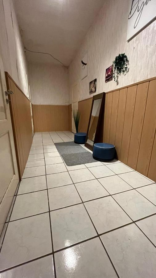 Monteure, Ganzes Haus, Schwarzheide, Haus 1 Apartman Kültér fotó