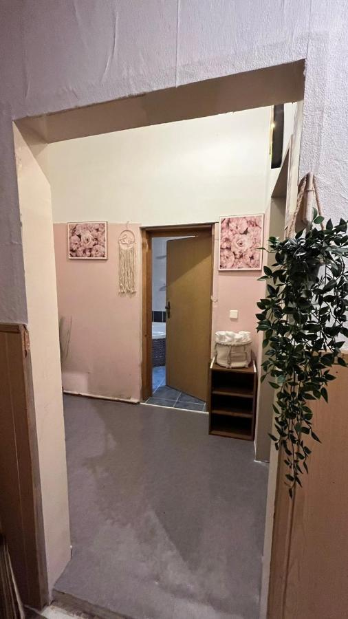 Monteure, Ganzes Haus, Schwarzheide, Haus 1 Apartman Kültér fotó