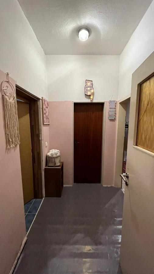 Monteure, Ganzes Haus, Schwarzheide, Haus 1 Apartman Kültér fotó